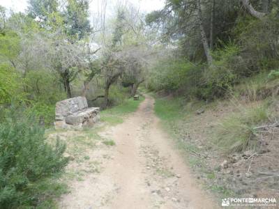 Comarca de Guadix y El Marquesado - Geoparque de Granada;cerrada de elias mar y montaña la ruta de l